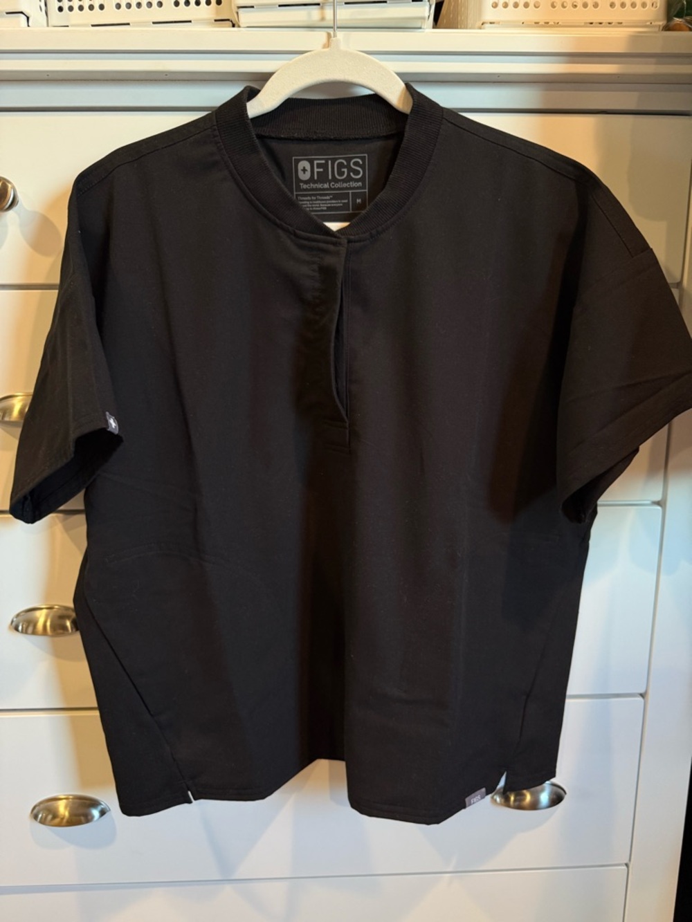 FIGS Black Crew Neck Short-Sleeve Technical Tee